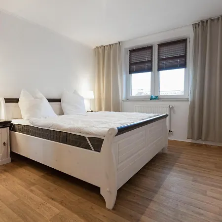 Haus Strandeck Apartment Goehren (Ruegen)